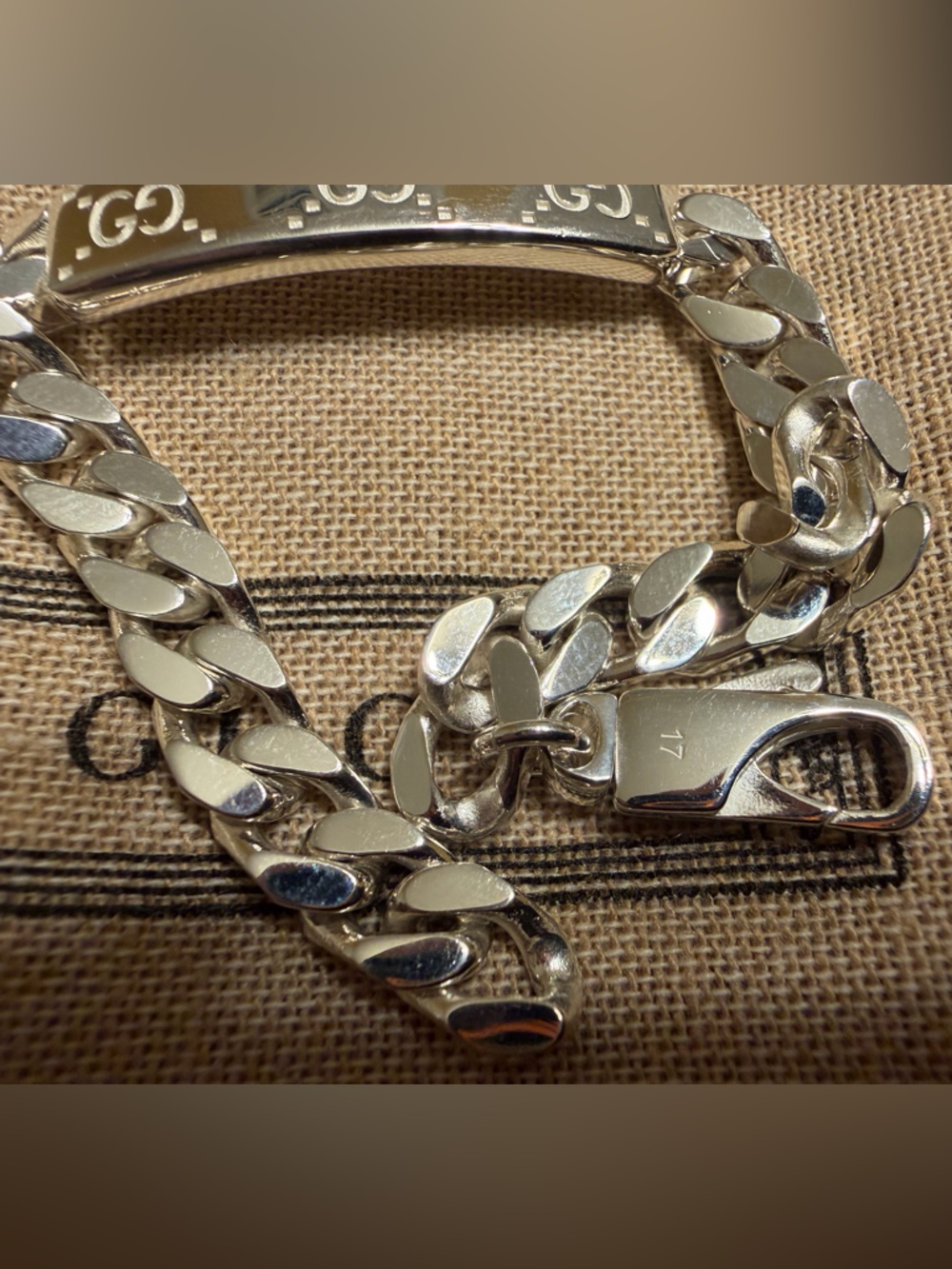 New Authentic Gucci GG Supreme Logo Siver Bracelet - Picture 5 of 13